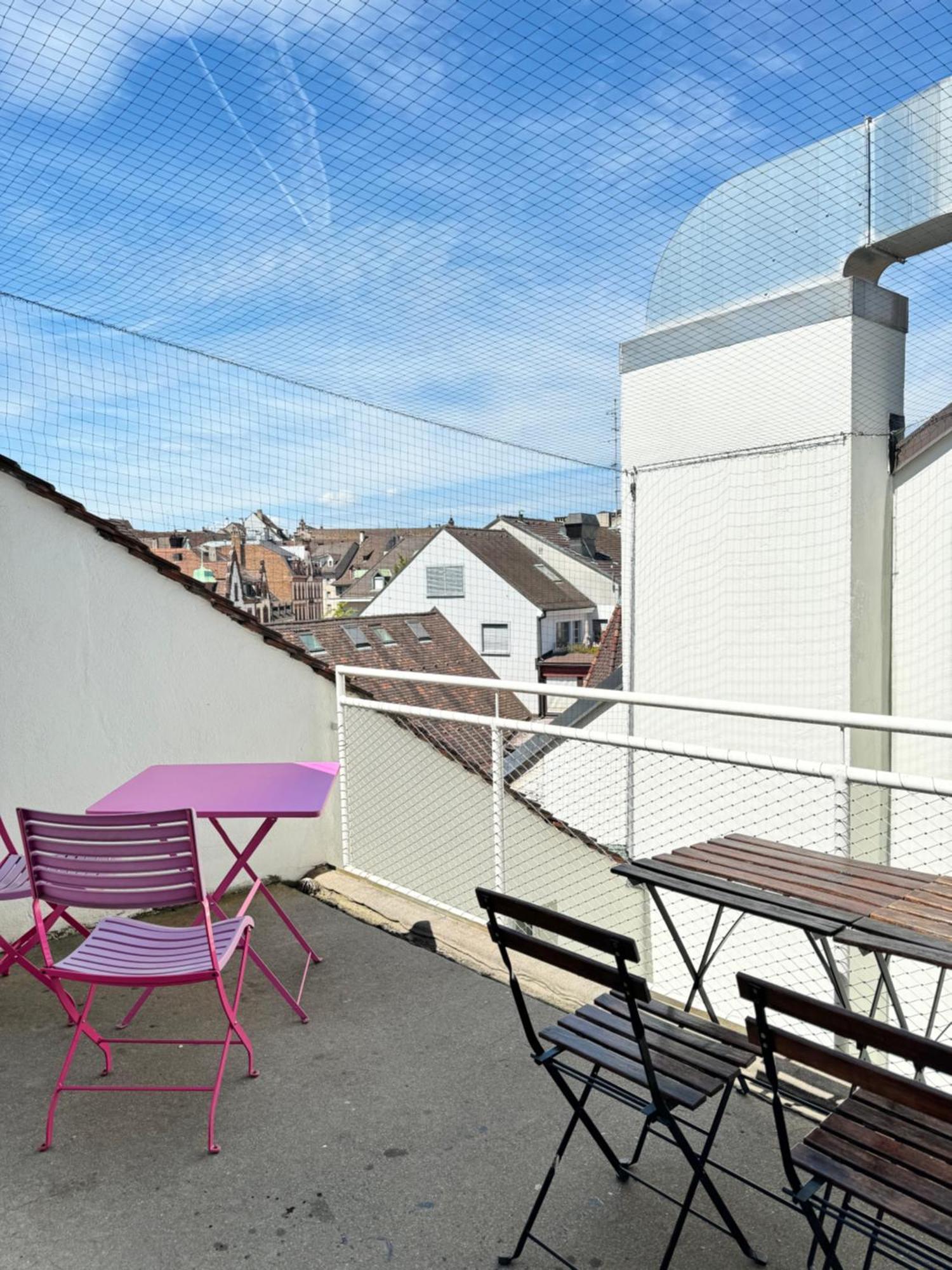 City Center Rooftop Balcony-Studio At Town Hall Bazylea Zewnętrze zdjęcie